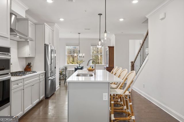 6529 Beacon Drive, Sandy Springs, GA 30328