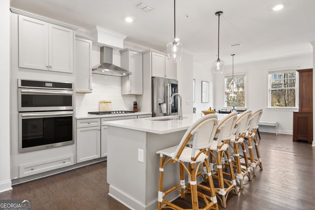 6529 Beacon Drive, Sandy Springs, GA 30328
