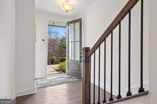 6529 Beacon Drive, Sandy Springs, GA 30328