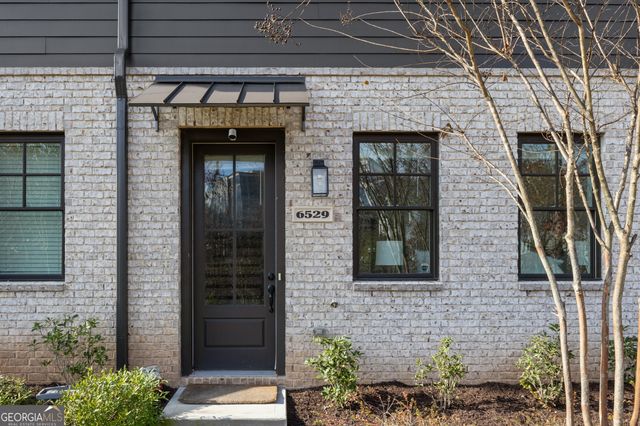 6529 Beacon Drive, Sandy Springs, GA 30328