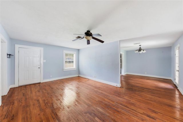 1215 Winston Drive, Richmond, TX 77469