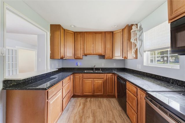 1215 Winston Drive, Richmond, TX 77469