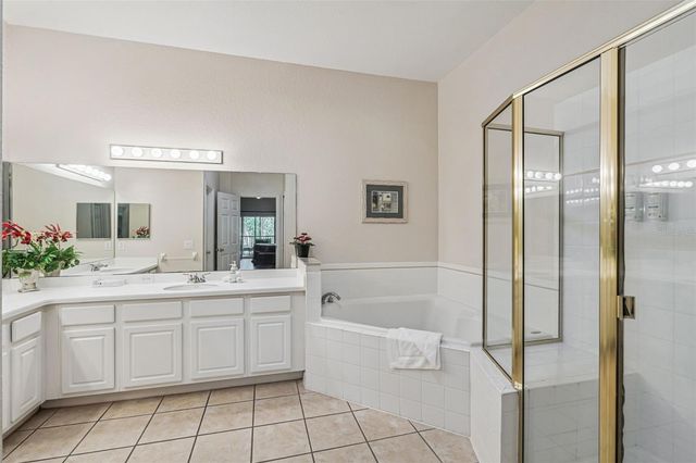 810 LUCAYA LOOP, Davenport, FL 33897