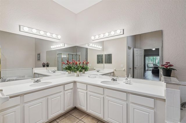 810 LUCAYA LOOP, Davenport, FL 33897