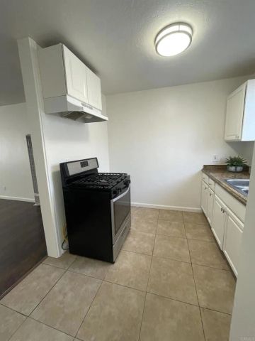 331 E 5th Street, National City, CA 91950