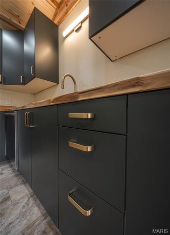 94 S Carson Street, St James, MO 65559