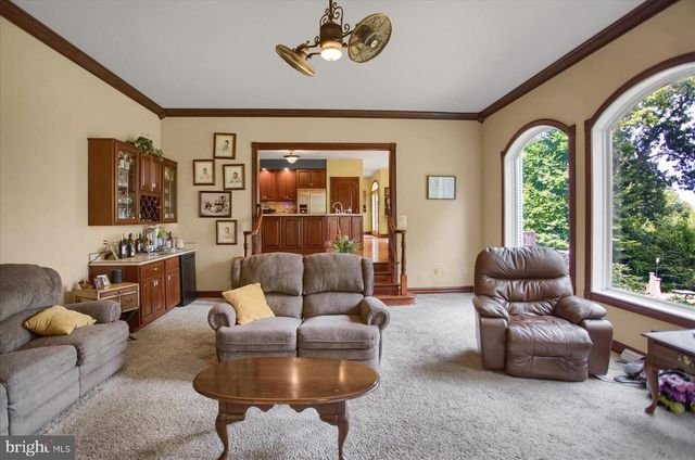 1299 EDISON HEIGHTS RD, Sunbury, PA 17801