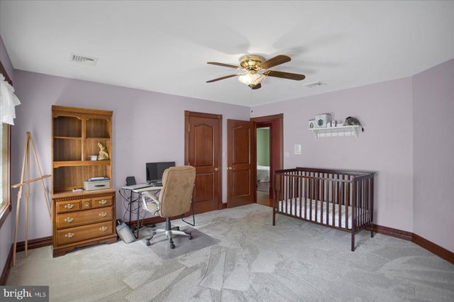 1299 EDISON HEIGHTS RD, Sunbury, PA 17801