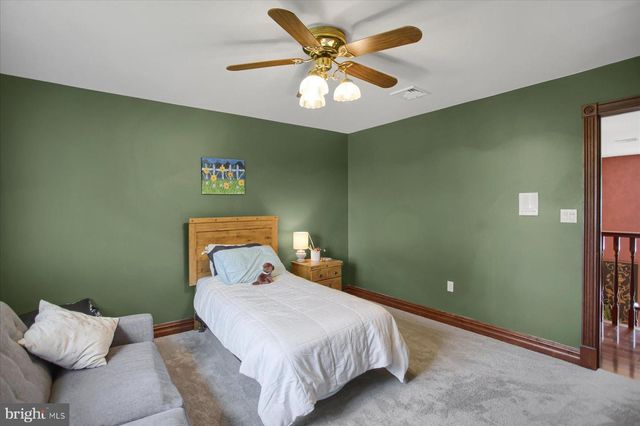 1299 EDISON HEIGHTS RD, Sunbury, PA 17801