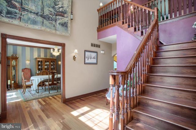 1299 EDISON HEIGHTS RD, Sunbury, PA 17801