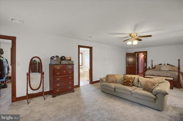 1299 EDISON HEIGHTS RD, Sunbury, PA 17801