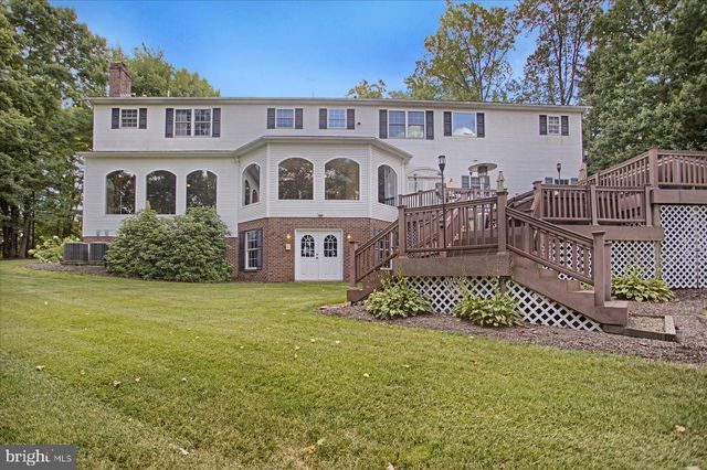 1299 EDISON HEIGHTS RD, Sunbury, PA 17801