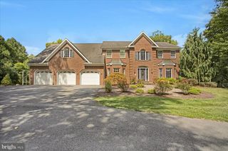 1299 EDISON HEIGHTS RD, Sunbury, PA 17801