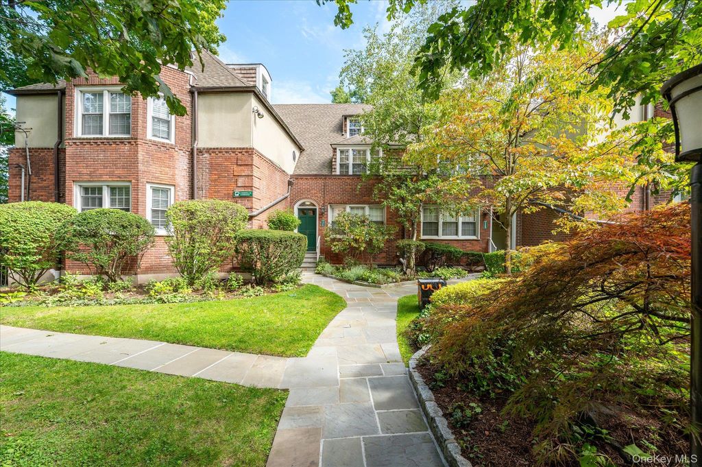 52 Underhill Road #ML, Scarsdale, NY 10583 — exterior