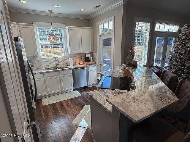 202 Savannah Drive, Jacksonville, NC 28546