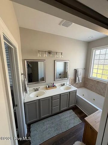 202 Savannah Drive, Jacksonville, NC 28546