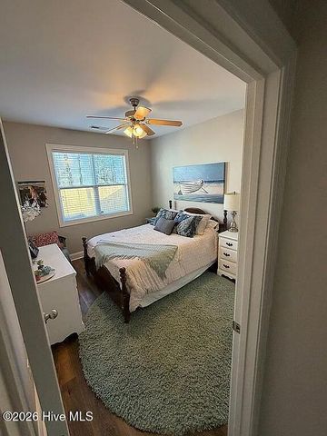 202 Savannah Drive, Jacksonville, NC 28546