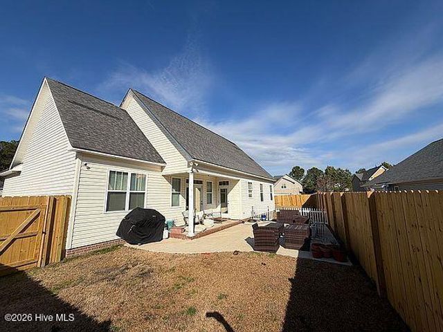 202 Savannah Drive, Jacksonville, NC 28546