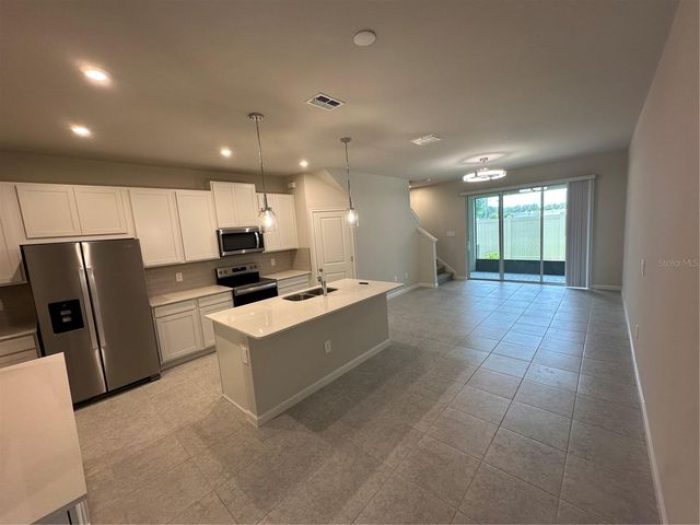 3270 TIMBER CROSSING AVENUE, Brandon, FL 33511