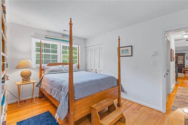 7899 Yacht Haven RD, Gloucester Point, VA 23062