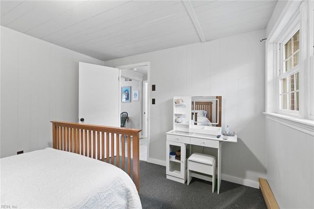 7899 Yacht Haven RD, Gloucester Point, VA 23062