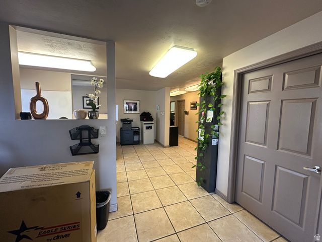 184 E 5900 S, Murray, UT 84107