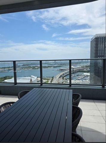 121 NE 5th St 512B, Miami, FL 33132