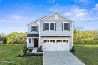 1447 Cherry Creek Avenue, Winnabow, NC 28479