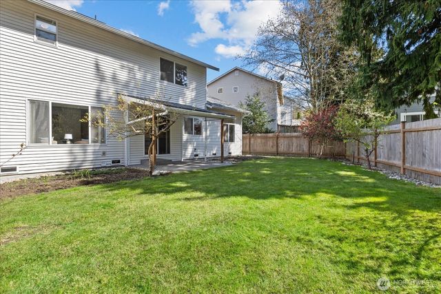 3930 Pacific Place, Mukilteo, WA 98275