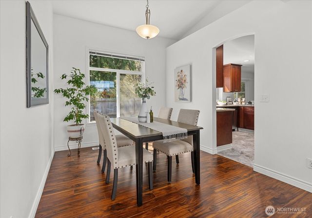 3930 Pacific Place, Mukilteo, WA 98275