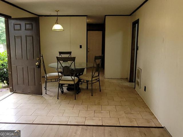 146 E Wright Street, Winder, GA 30680