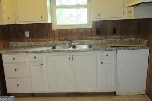146 E Wright Street, Winder, GA 30680