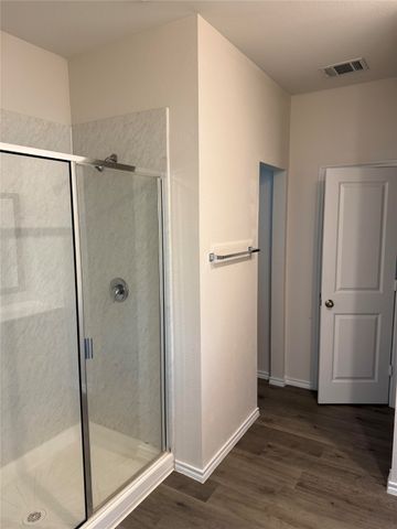 605 Cozy Green, Lavon, TX 75166