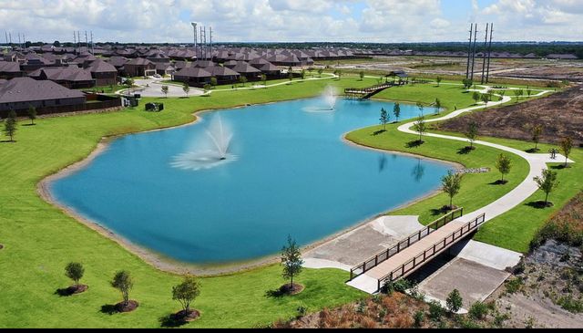 605 Cozy Green, Lavon, TX 75166