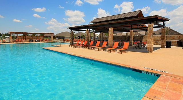 605 Cozy Green, Lavon, TX 75166