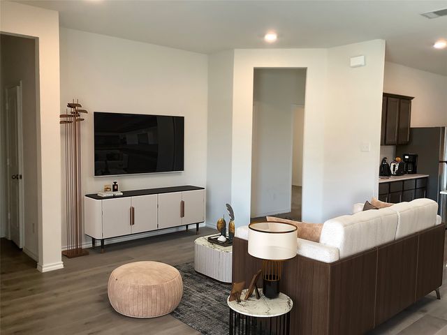 605 Cozy Green, Lavon, TX 75166