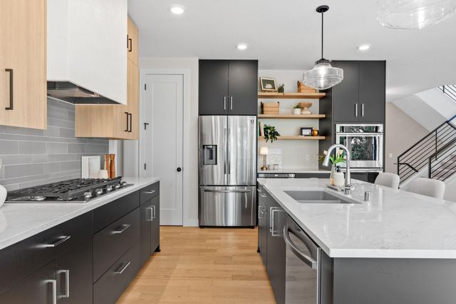 14029 Mckenna Road NW, Prior Lake, MN 55372
