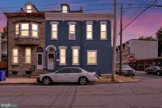 526 WINDSOR ST, Reading, PA 19601