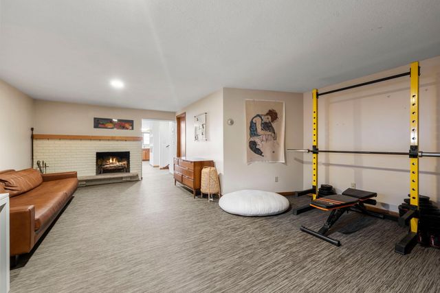 4216 Poplar Drive, Golden Valley, MN 55422