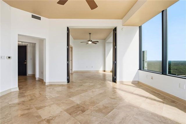 2828 Peachtree Road NW 2402, Atlanta, GA 30305