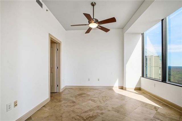 2828 Peachtree Road NW 2402, Atlanta, GA 30305