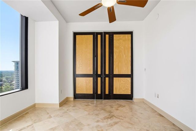 2828 Peachtree Road NW 2402, Atlanta, GA 30305
