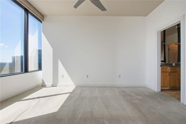 2828 Peachtree Road NW 2402, Atlanta, GA 30305