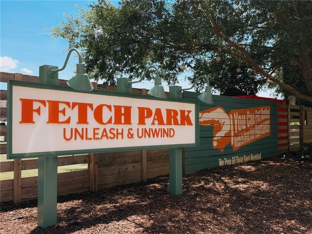 2828 Peachtree Road NW 2402, Atlanta, GA 30305