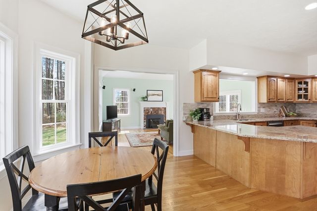50 Golden Run Rd, Bolton, MA 01740