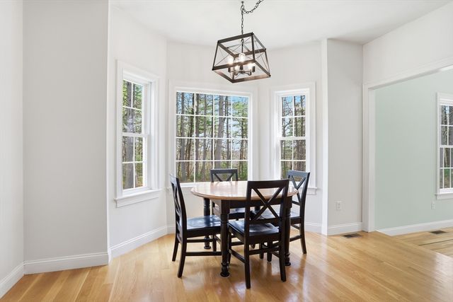 50 Golden Run Rd, Bolton, MA 01740