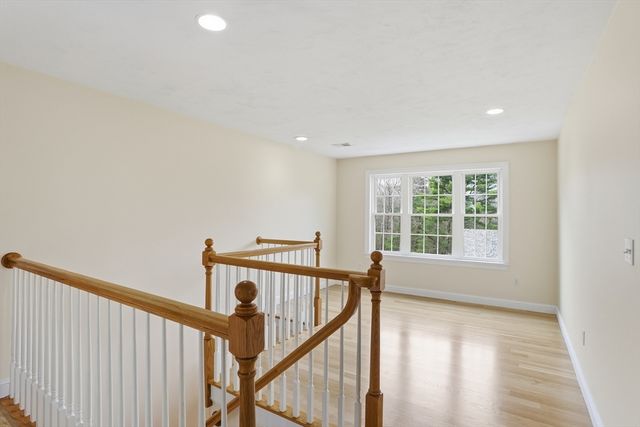 50 Golden Run Rd, Bolton, MA 01740