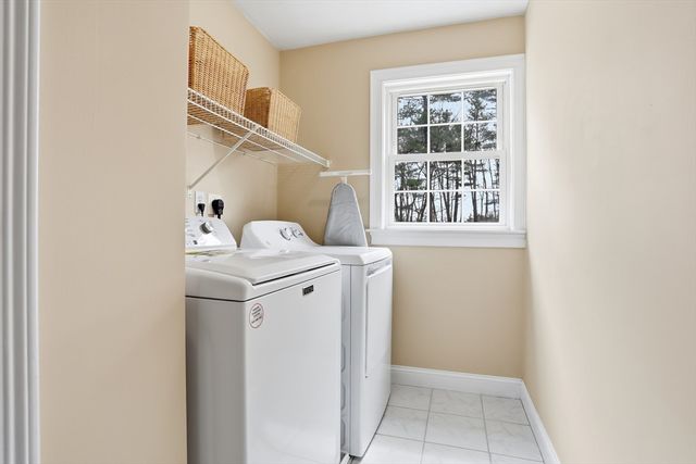 50 Golden Run Rd, Bolton, MA 01740