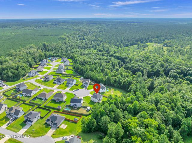 110 Goldstone Court, Jacksonville, NC 28546