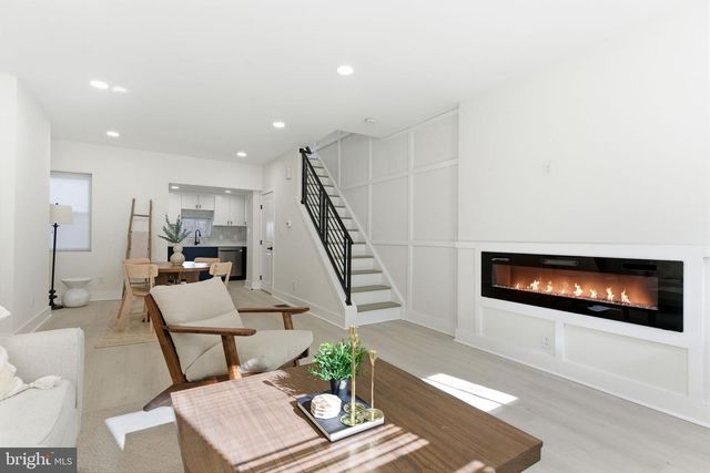 1715 ANNIN ST, Philadelphia, PA 19146